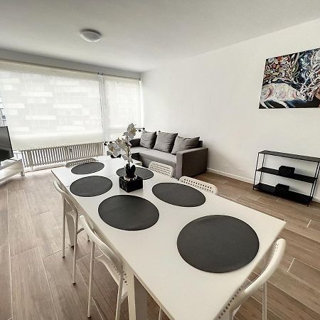 Tirou 5 Centre - Gare - Aeroport Appartement Charleroi Buitenkant foto